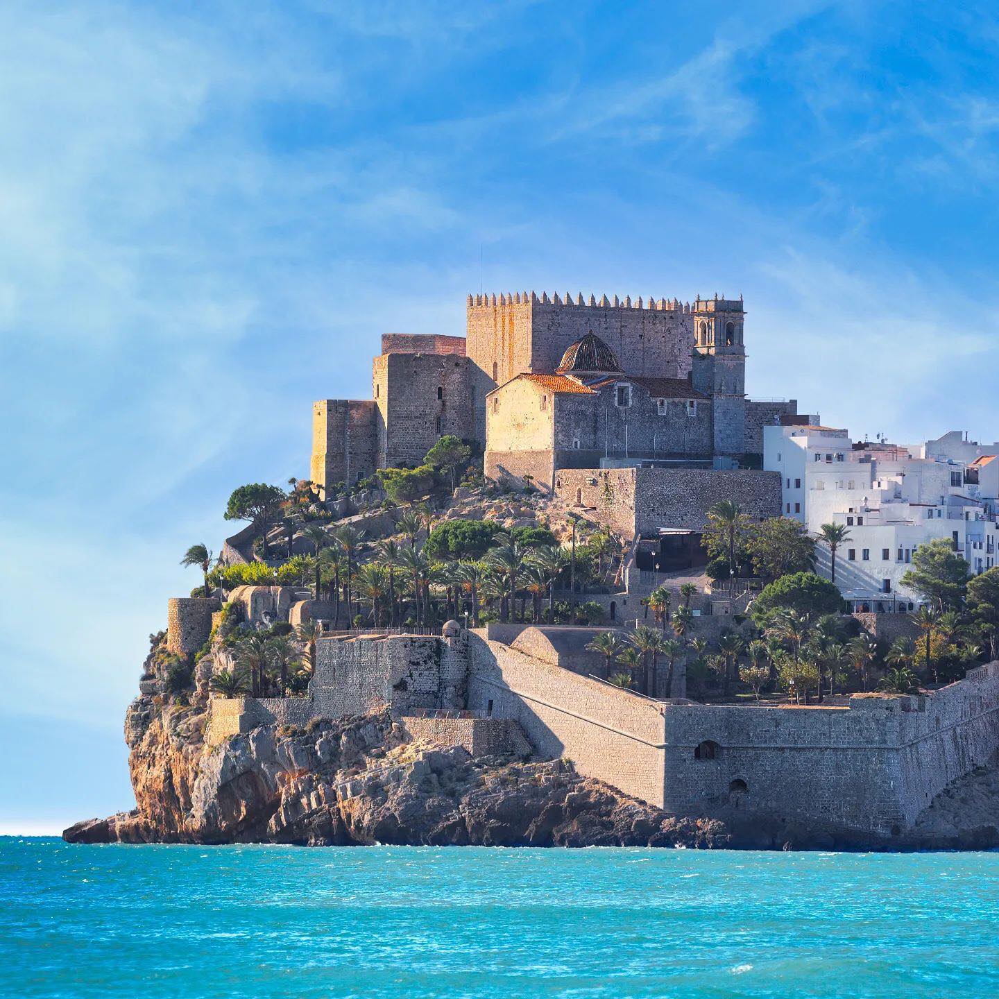 Peñíscola — Castillo del Papa Luna y mar Mediterráneo